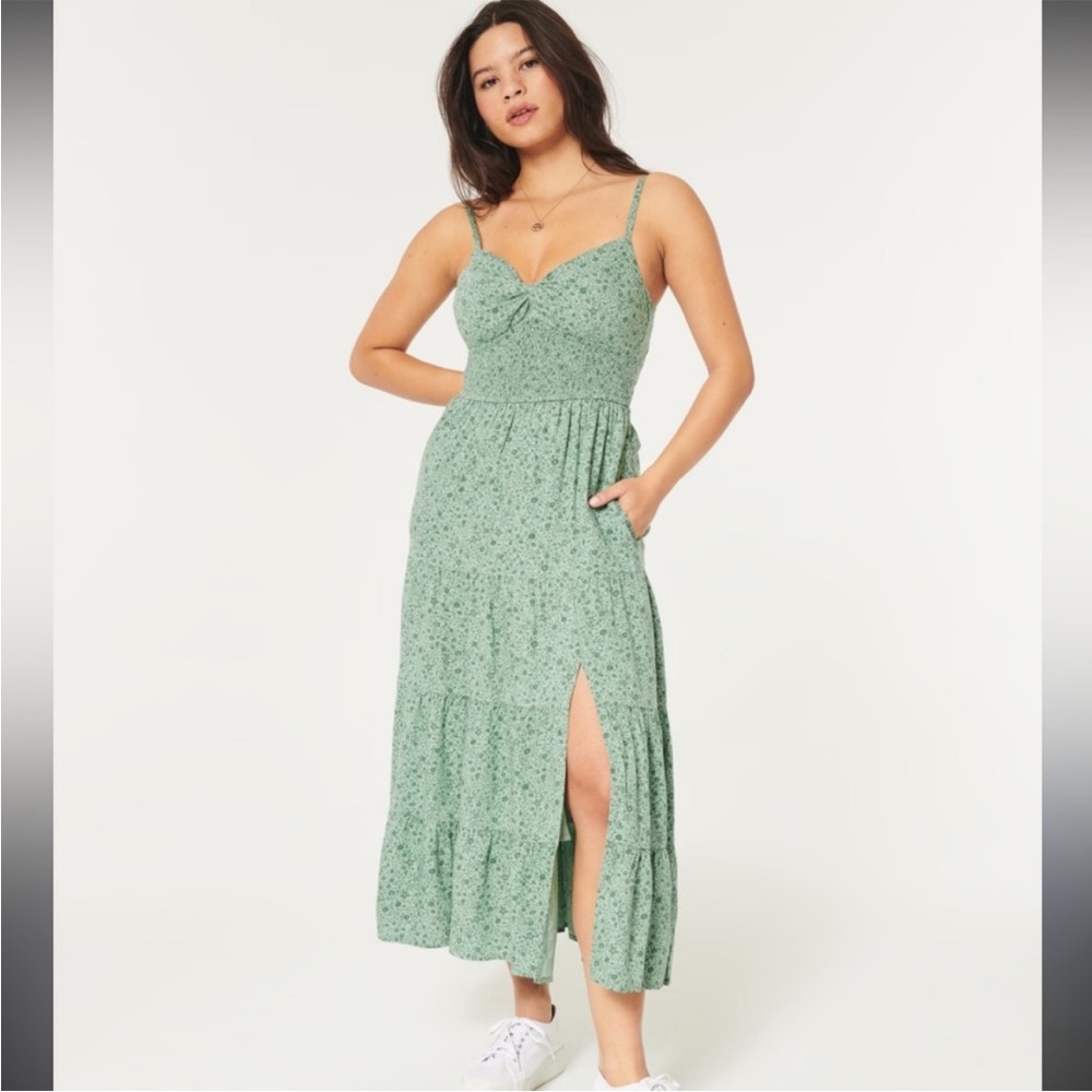 Hollister Twist Bust Tie-Back Midi Dress